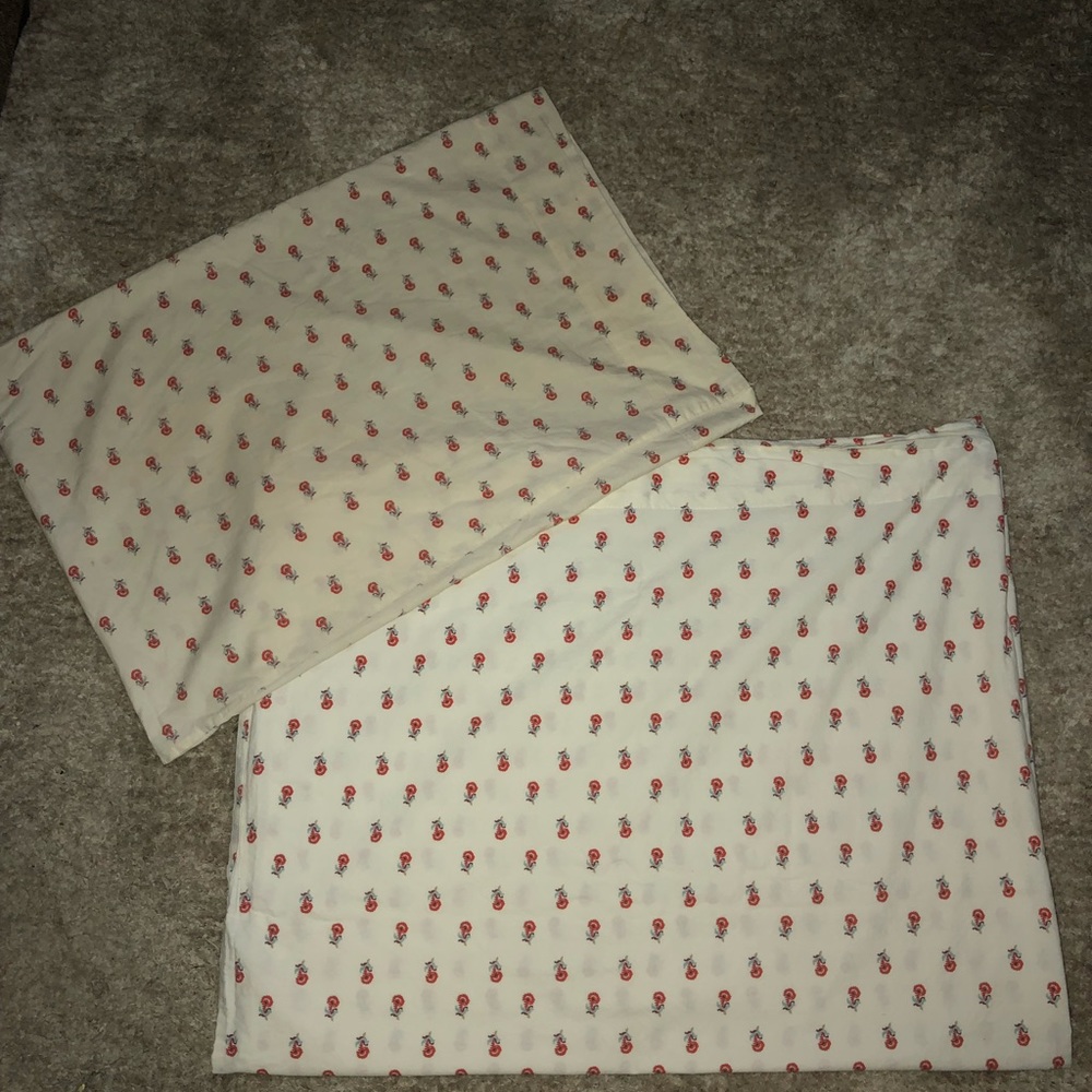 Comforter Set - Picture 3 of 5